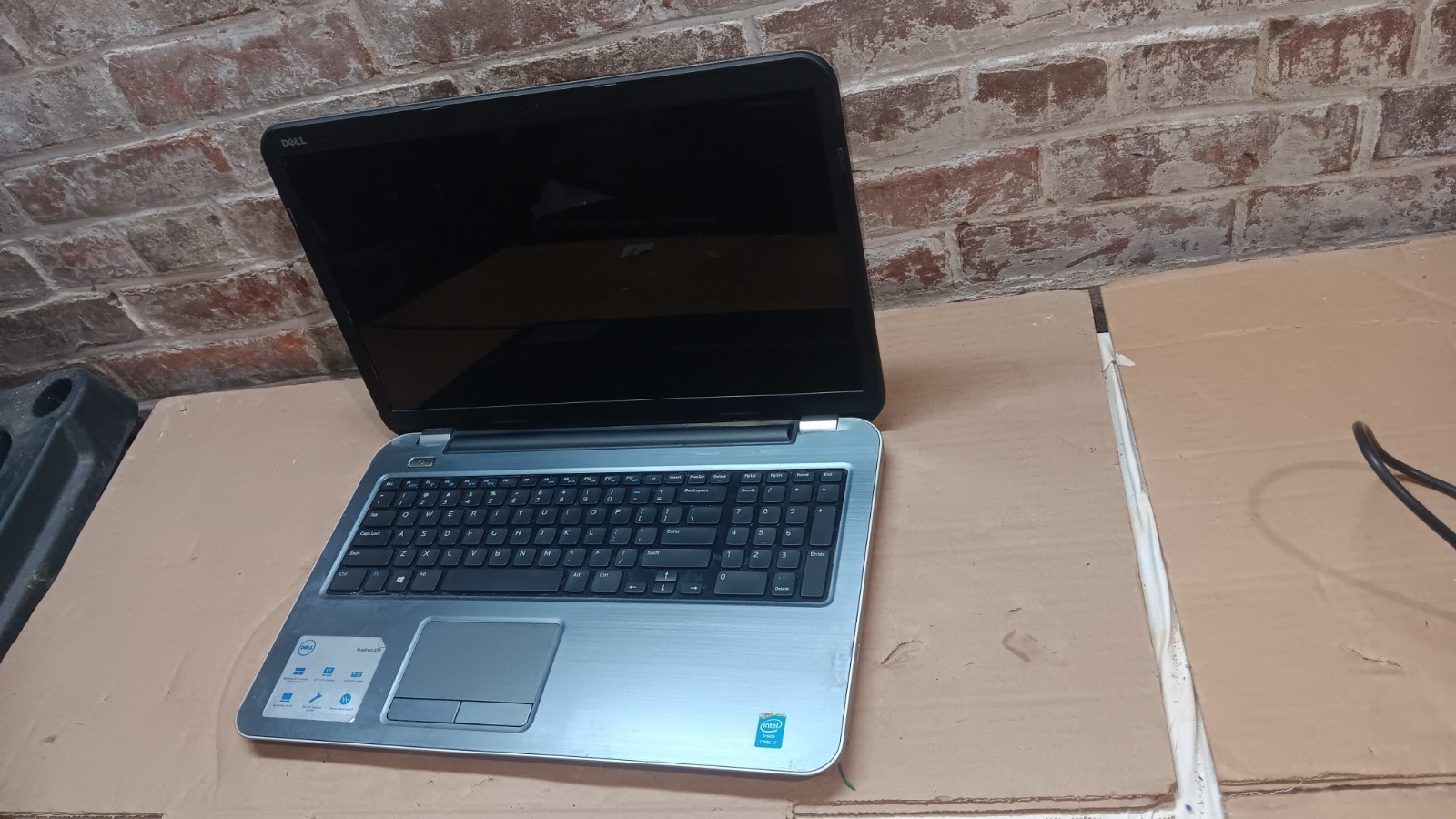 Dell Inspiron 17R 5737 Laptop intel core i7 cpu 17.3″ LCD screen For Parts
