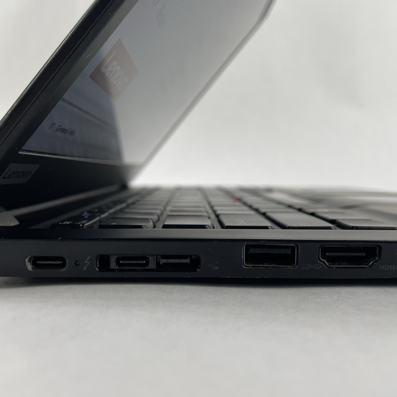 Lenovo ThinkPad T490s 14″ i5-8365U 1.60 GHz 8 GB RAM No SSD/OS/AC