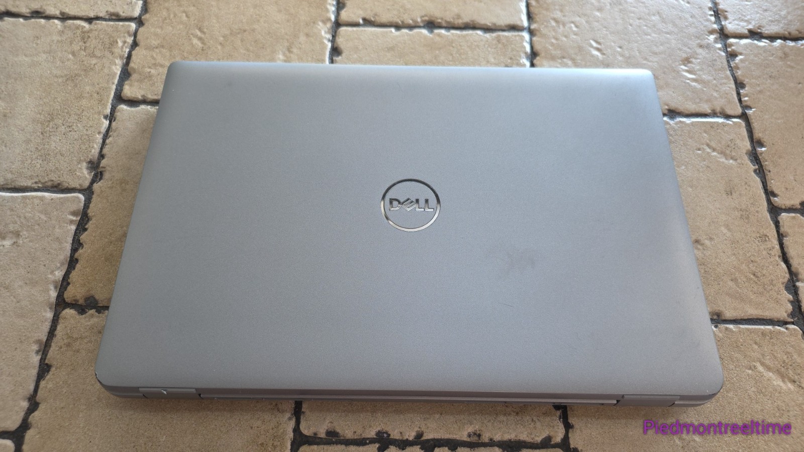 Dell Latitude 5450 14.0″ FHD Core Ultra 7 165U 4.09GHz 256GB SSD 16GB RAM