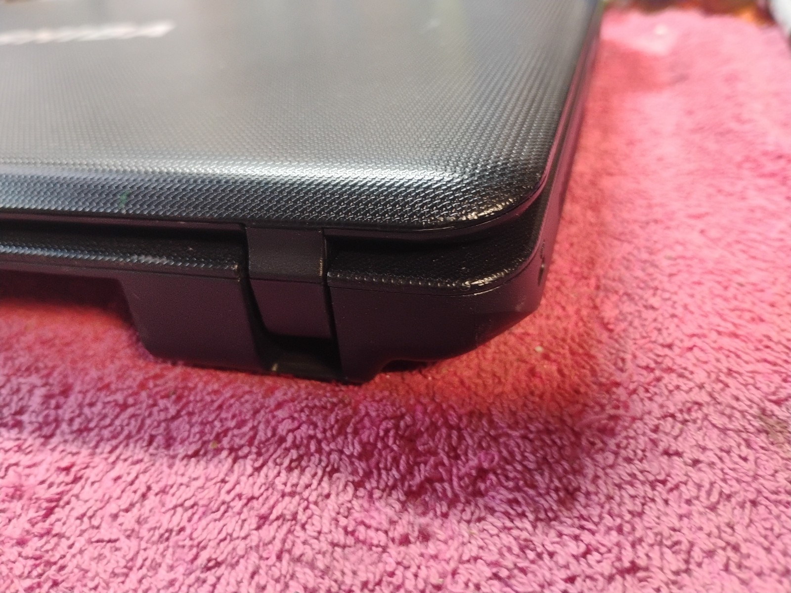 Toshiba Satellite C6550-S5138 non-working, for parts – used