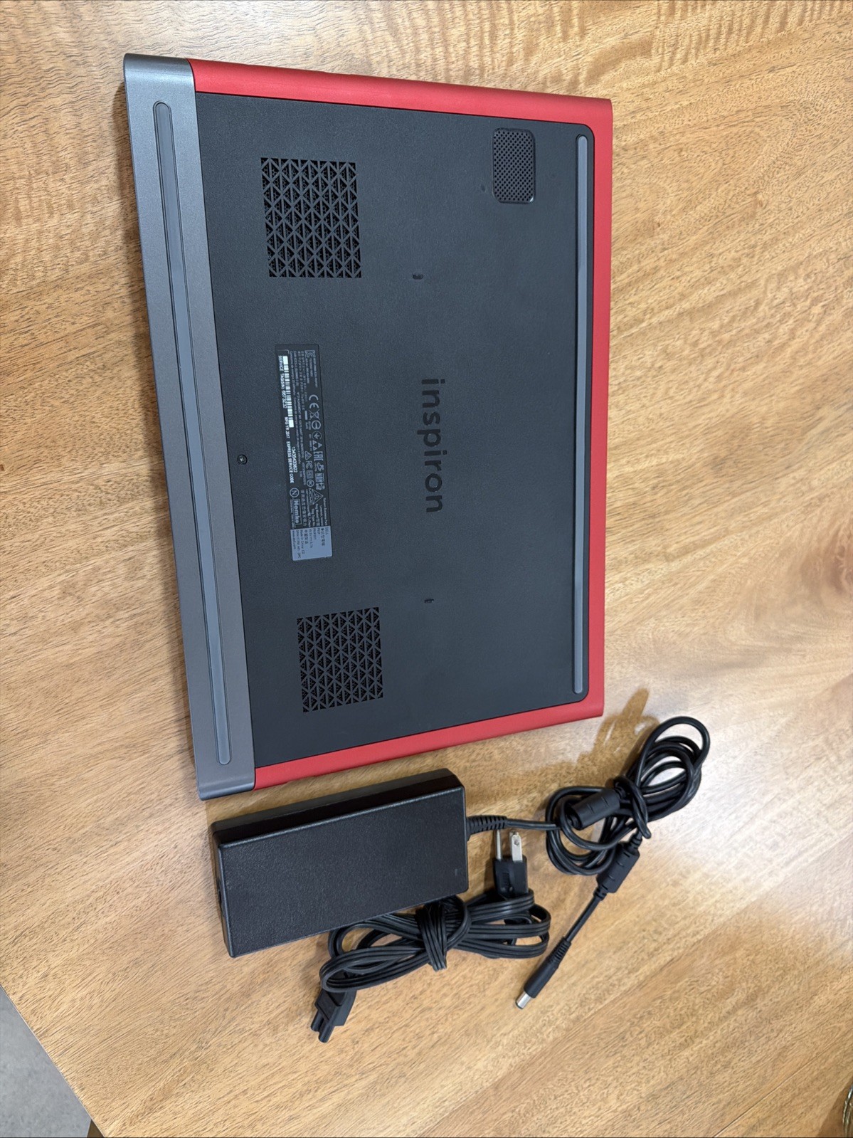 DELL INSPIRON 15 7000 GAMING i5-7300HQ@2.50GHz 16GB/256SSD/1TBSSHD/W11/GTX 1050