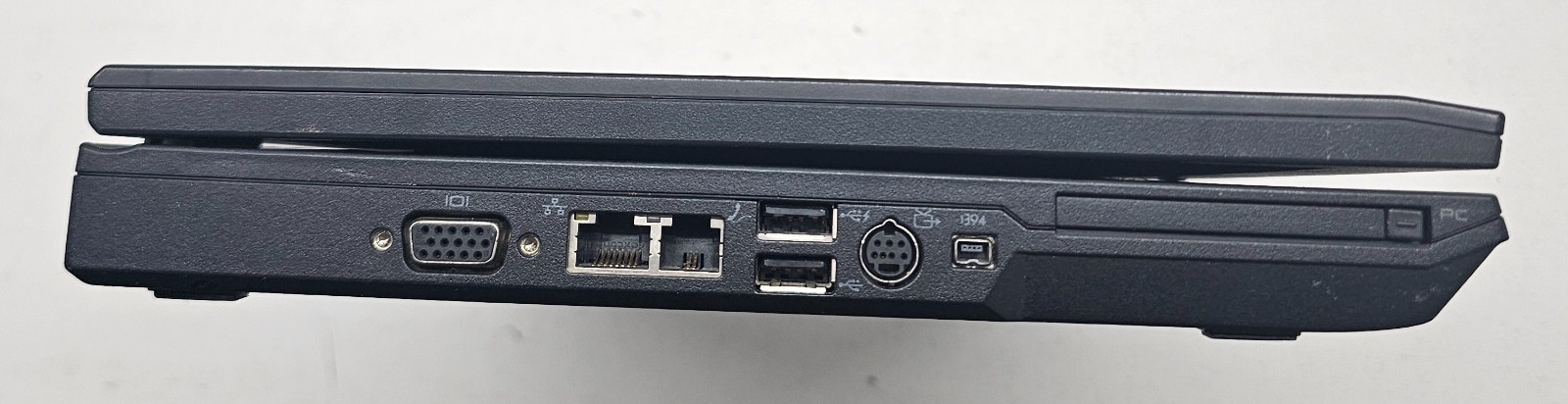 Dell Latitude E5400 14″ Laptop Core 2 Duo P8400 2GB Ram NO HD/OS (FL)