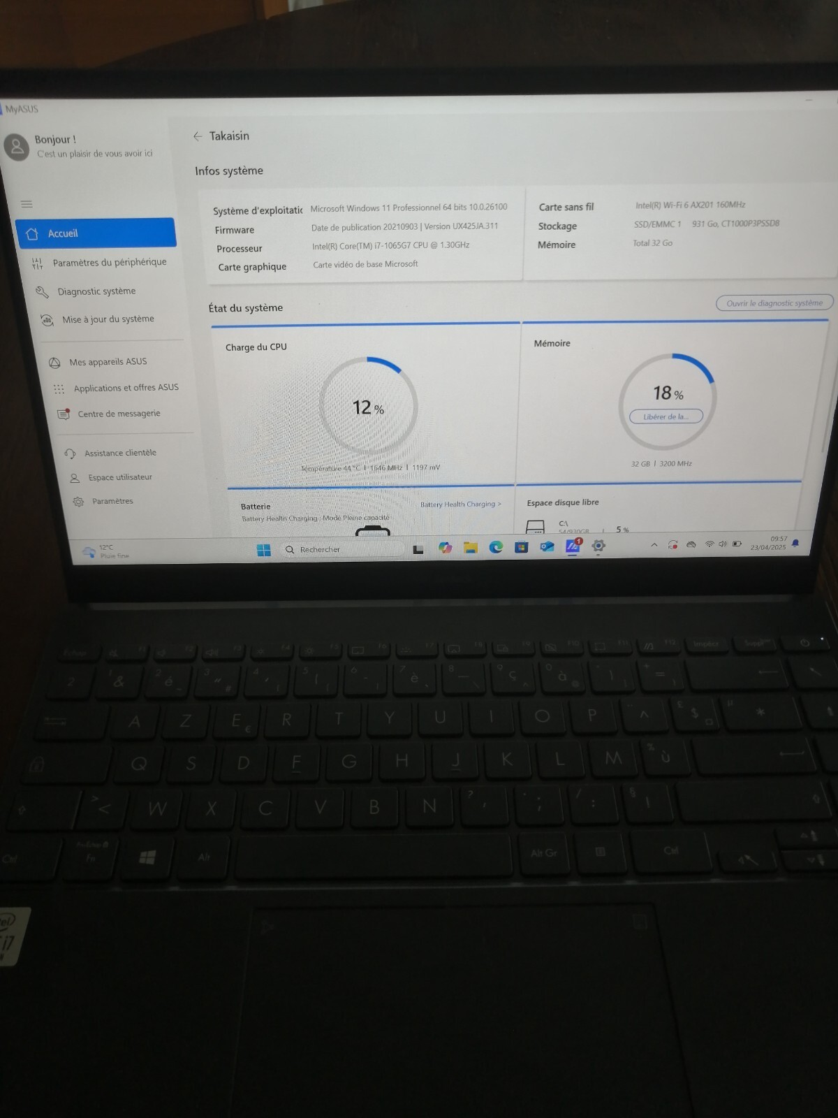 ASUS ZenBook 14 UX425JA – i7 10e Gen / 32 Go RAM / SSD 1To NVMe – Windows 11 Pro
