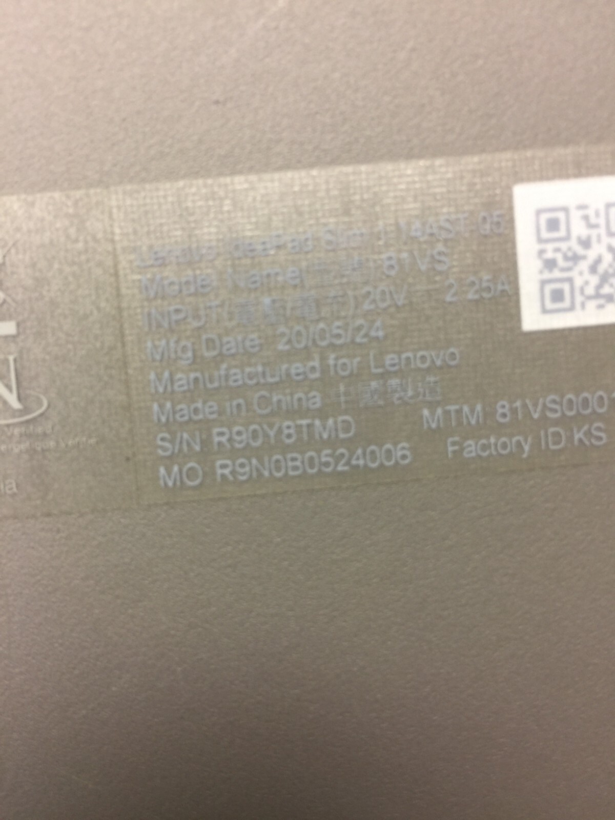 Lenovo IdeaPad Slim 1-14AST-05 14″ AMD A6-9220e | 4GB RAM 64GB SSD WIN 10 HOME