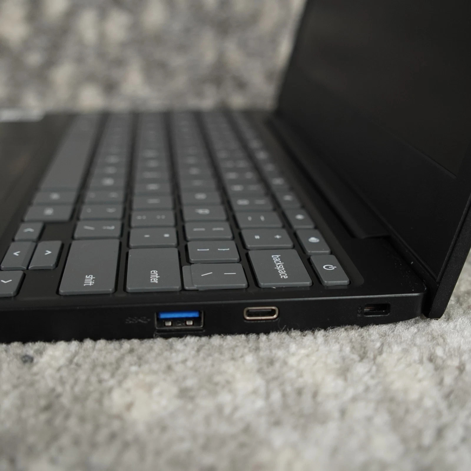 Lenovo IdeaPad 3CB1 Chromebook 11.6″ N4020 4GB 32GB Non Touch B Grade