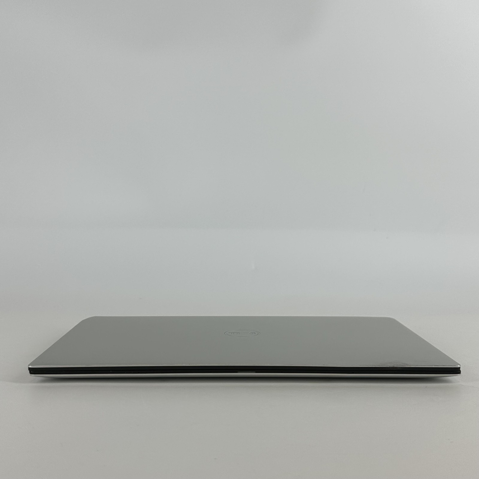 Dell XPS 13 7390 Silver FHD TOUCH i5-10210U 1.60GHz 8GB 256GB SSD Good