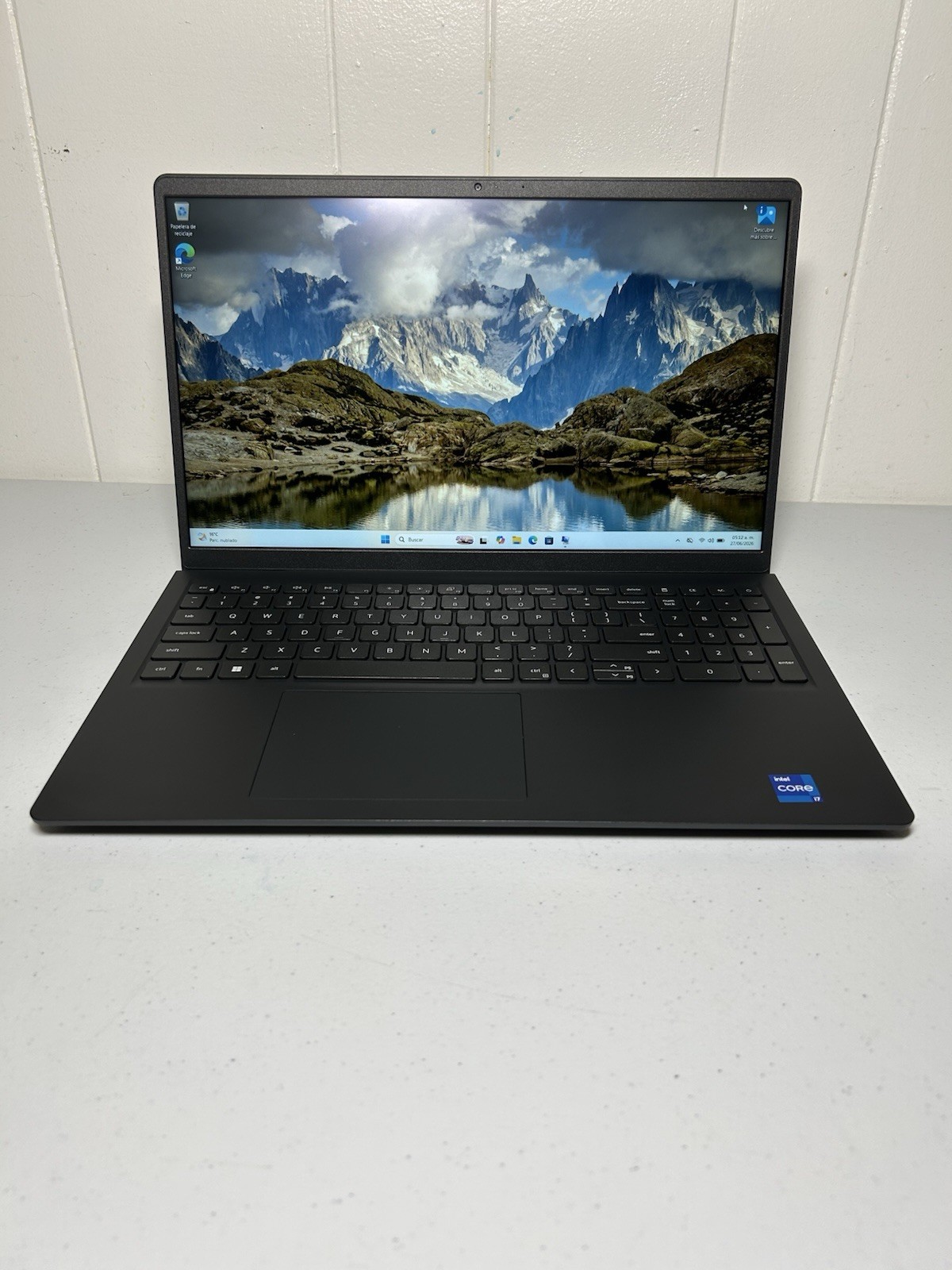 dell 15 laptop dc15250 Processor I7-1355U Storage 1Tb Ram 16gb Touchscreen