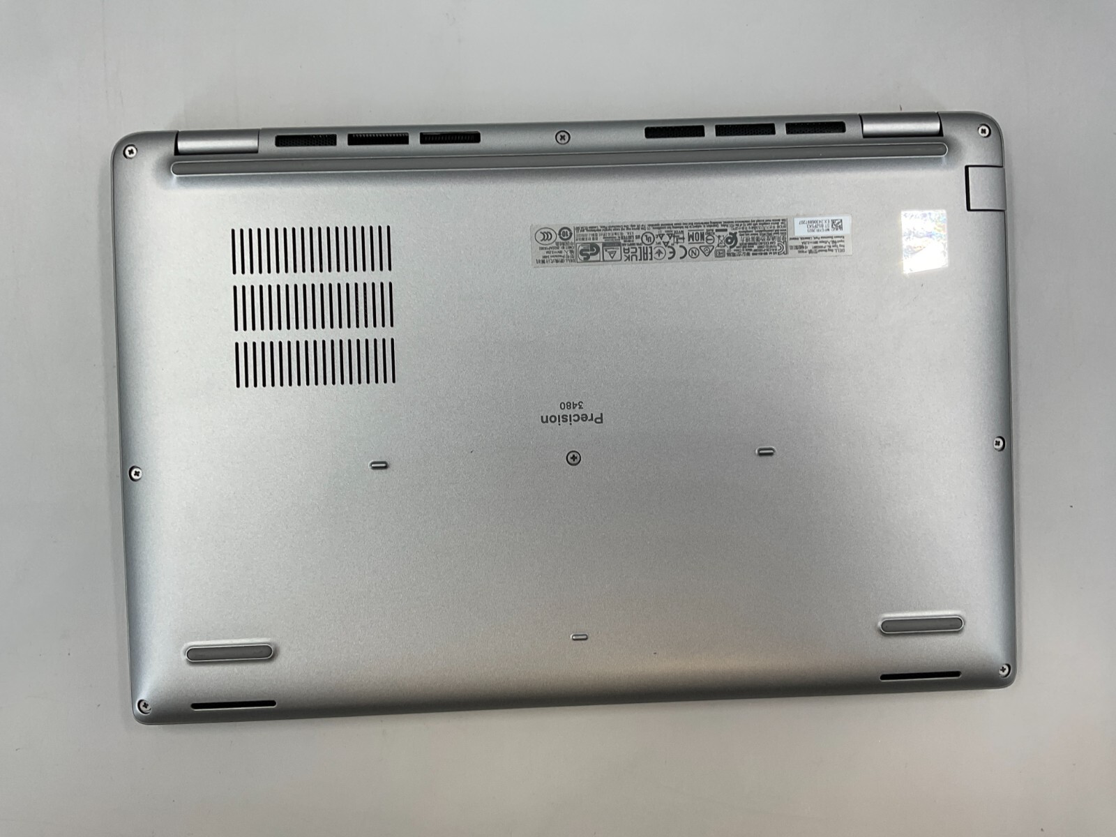 Dell Mobile Precision 3480 i5-1335U 16GB 256GB BT5.2 WiFI6E 14F W11P 2H58M ✅❤️️✅