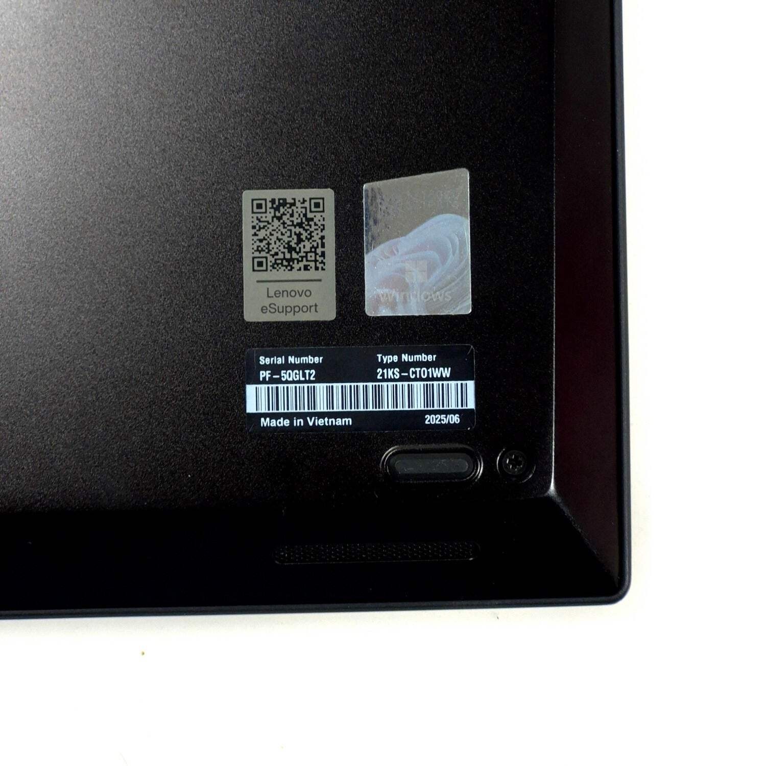 Lenovo ThinkPad P16s Gen 3 16″ Core Ultra 7 155H 1.4GHz 16GB RAM 512GB SSD RTX 5