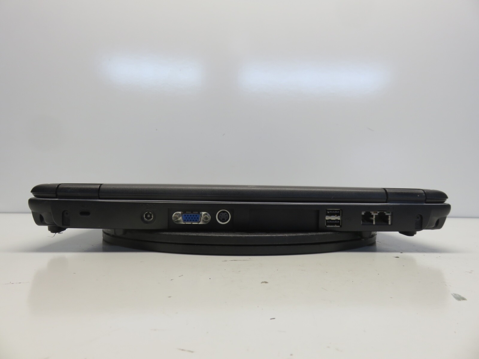 Toshiba Satellite M35X-S111 Laptop Celeron M 340 1.5GHz NO HDD No Batt