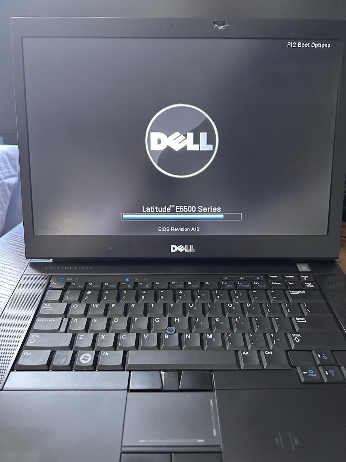 Dell Latitude E6500 laptop Core 2 Duo P9400 @ 2.53GHz 4GB RAM Win XP