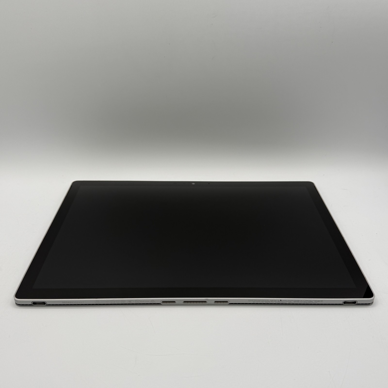 Microsoft Surface Book 2 1832 13.5″ i5-8350U 1.7GHz 8GB RAM 256GB SSD NOkeyboard