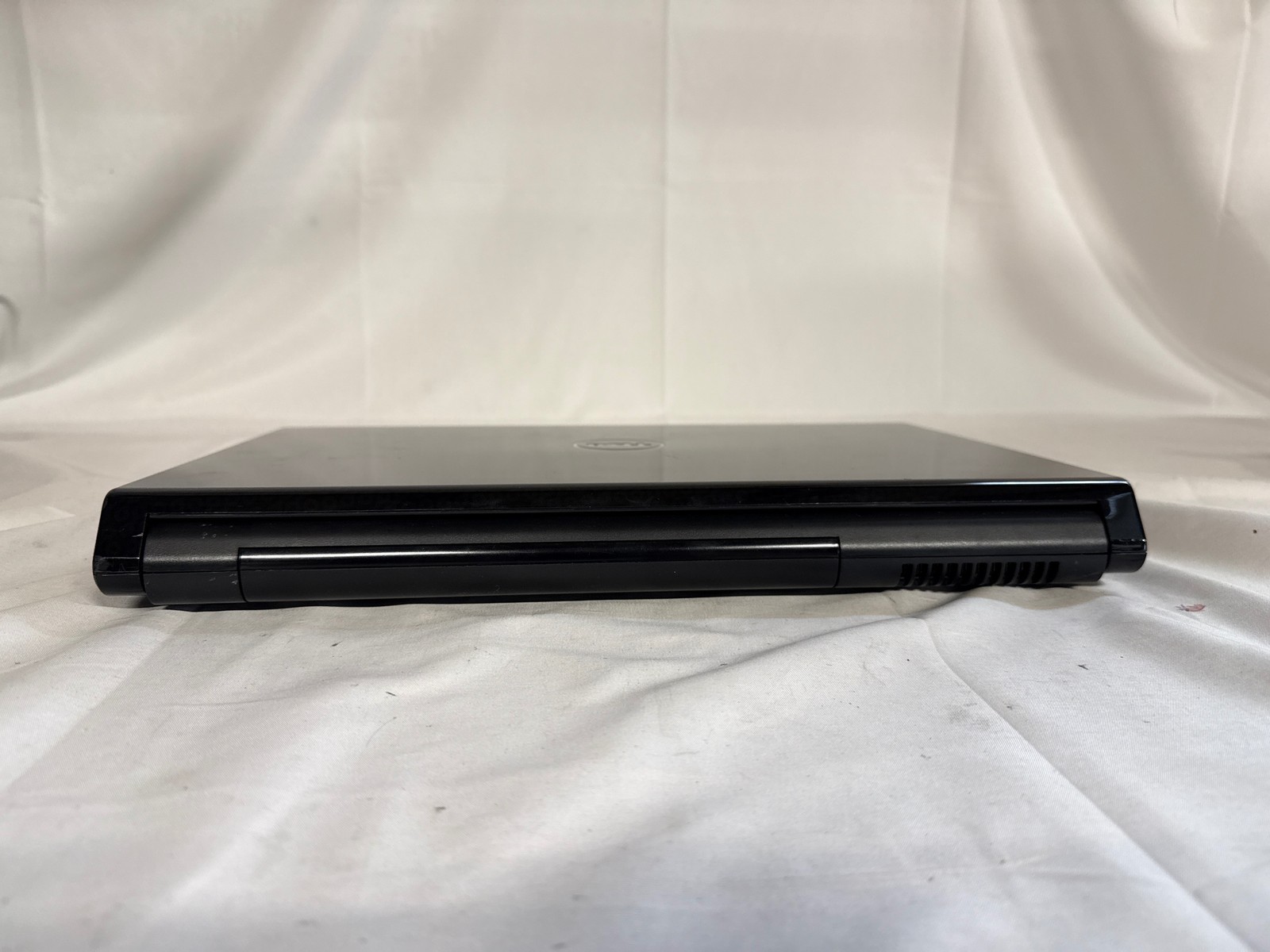 Dell Studio 1558 Intel Core i3 M 330 @ 2.13GHz 4 GB 320 GB 15.6″