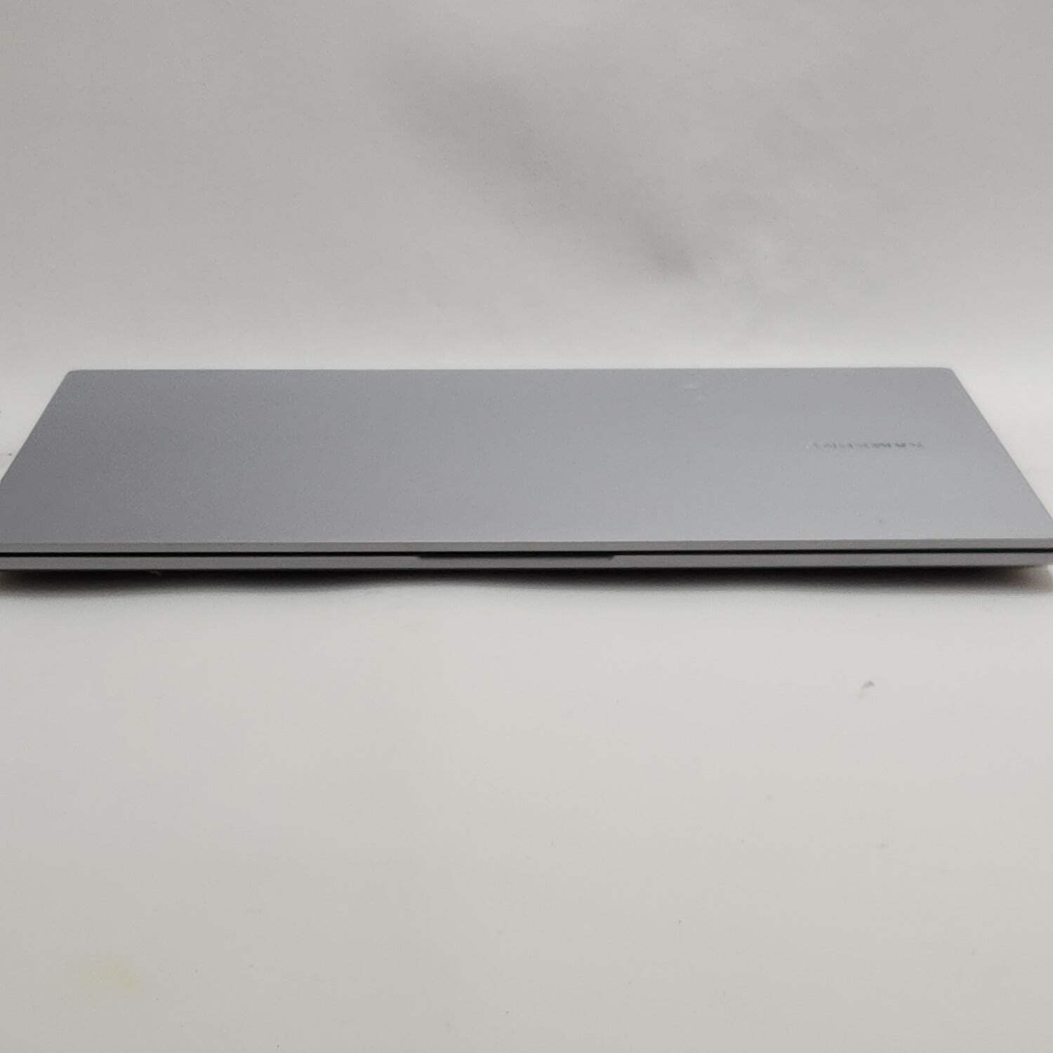 Samsung Galaxy Book4 750XGK 15.6″ Core 7 150U 1.8GHz 16GB RAM 512GB SSD