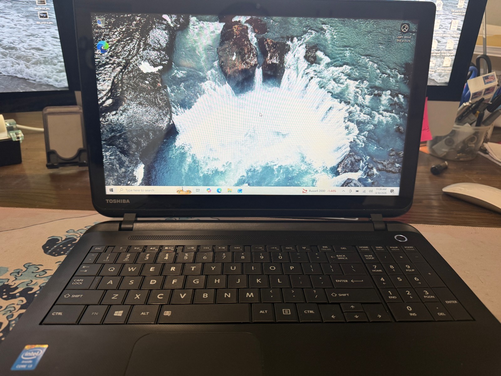 Toshiba Satellite C55t 15.6″ Intel Core i3-4005U @1.70GHz 8GB RAM 750GB HDD