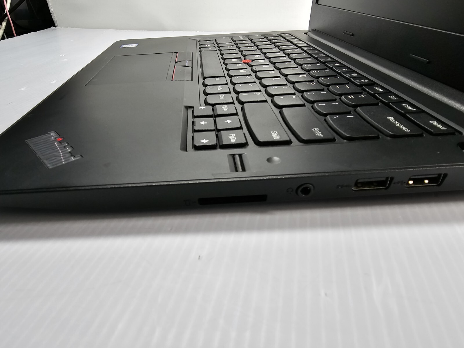 LENOVO ThinkPad LAPTOP E470 Intel Core i5- 4GB RAM NO HDD BROKEN SCREEN