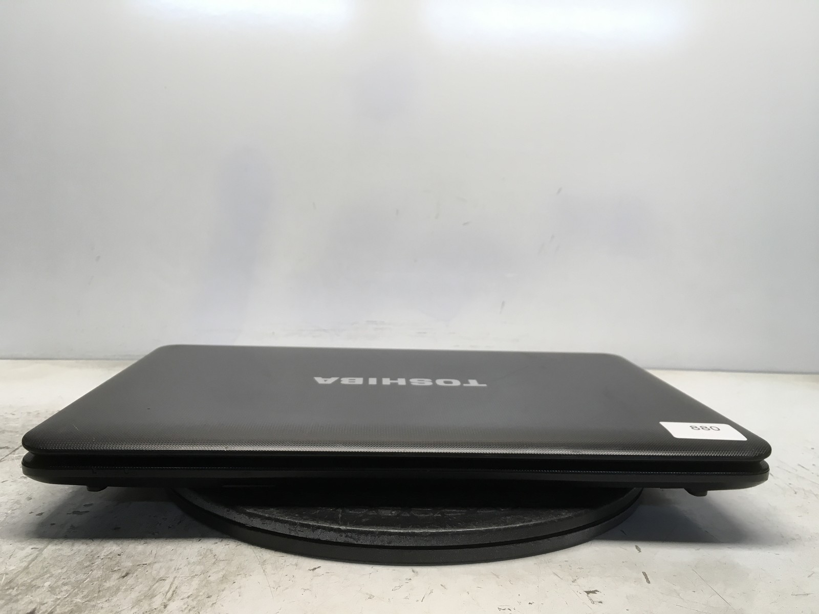 Toshiba Satellite C655-S5125 Intel Celeron 925 2.3GHz 2 GB NO HDD No Batt