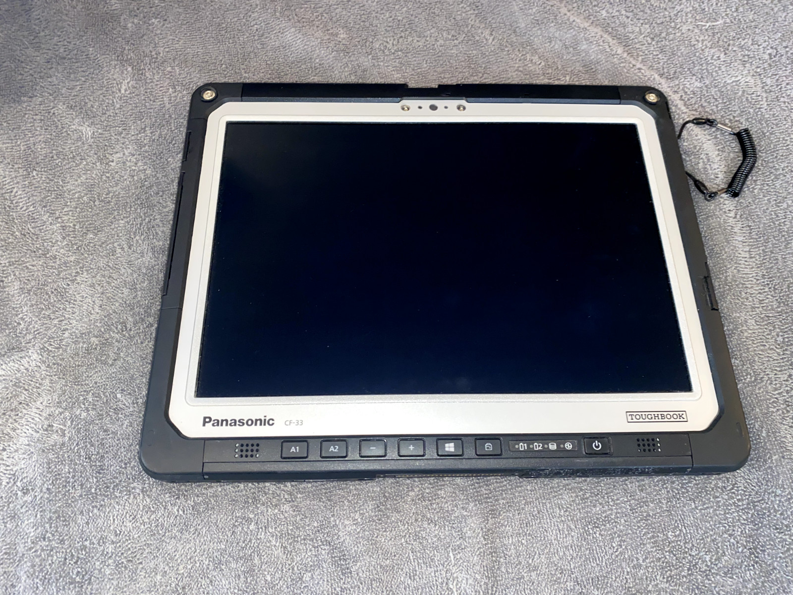 Panasonic ToughBook CF-33 MK1 i5-7300U 2.6GHz 8GB, 512 GB SSD,4G LTE, 2210 hours