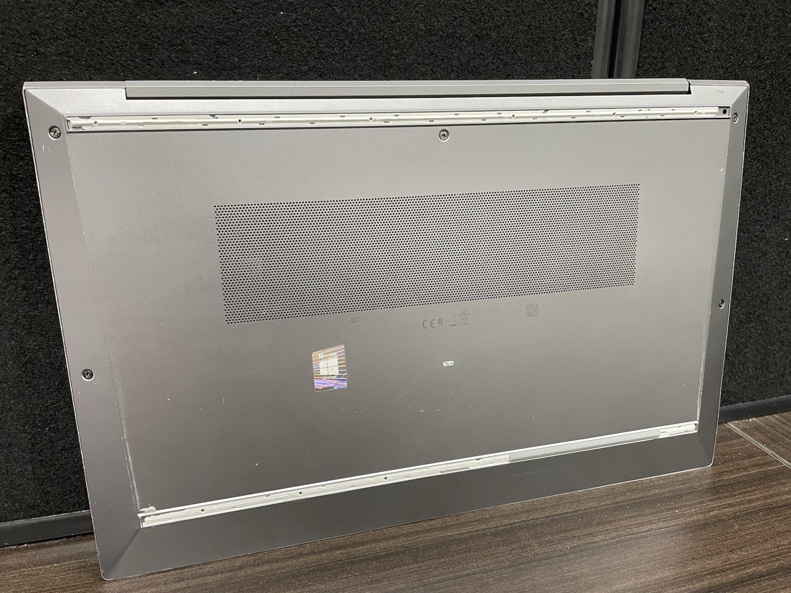 HP ZBook Firefly 15 G8 Mobile Workstation i7-1185G7 32GB RAM 512GB SSD *read*