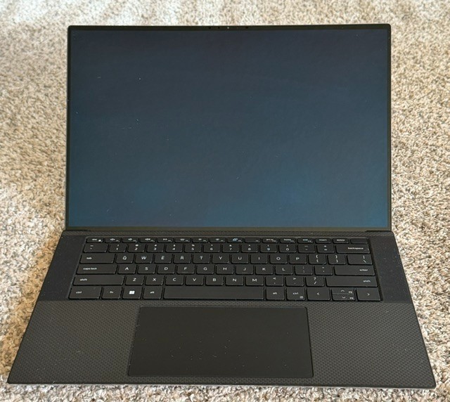 Dell XPS15 9530, i9-13900H, 4070, 32GB, 1TB 990Pro SSD, WD19 Dock , ProSupport +