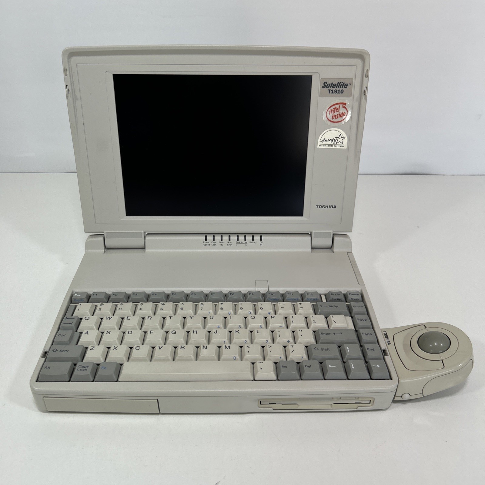 Toshiba Satellite T1910/200 Laptop Computer Vintage Boot to Windows 3.11 and Dos