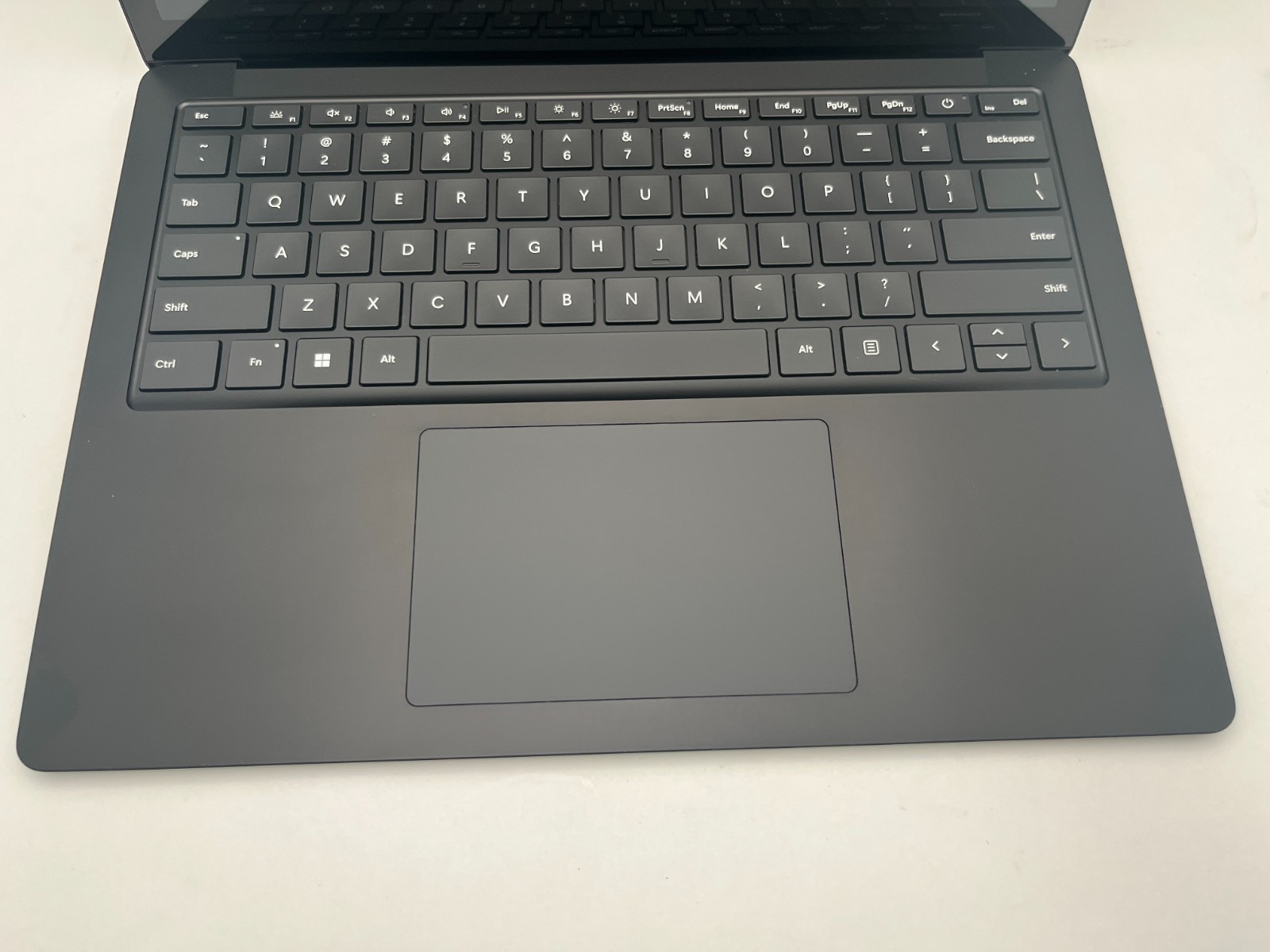 Microsoft Surface Laptop 5 1951 13.5″ Intel Core i5-1245U @ 2.50GHz 16GB 512GB