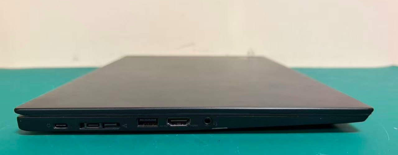Lenovo ThinkPad T495s Touch Laptop AMD Ryzen 5 3500U 8G Ram 256G NVME Windows 11