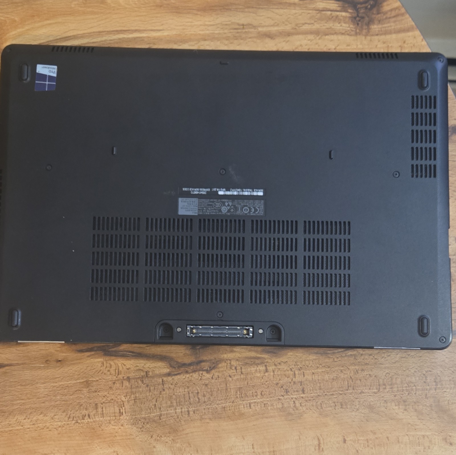 Dell Latitude E5570 15.6″ Black Laptop Intel Core i5 GbE Webcam no ram no hdd