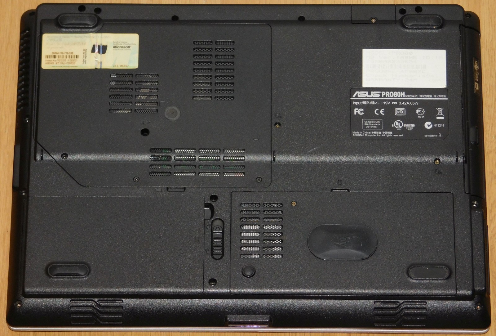 14.1″ Laptop Notebook Asus PRO80H Intel Core Duo 2x 2GHz 120GB 2GB Win XP Pro