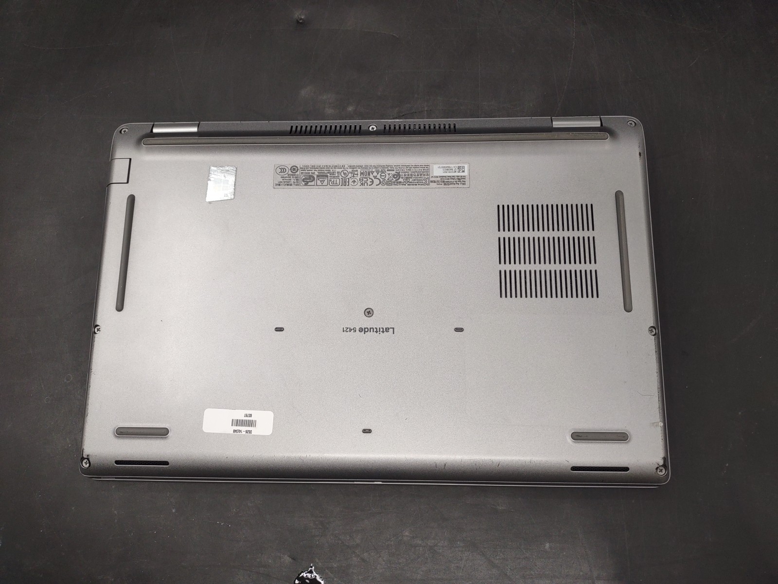 Dell Latitude 5421 i5 11500H @ 2.90GHz 8GB RAM 256GB NVME NO OS