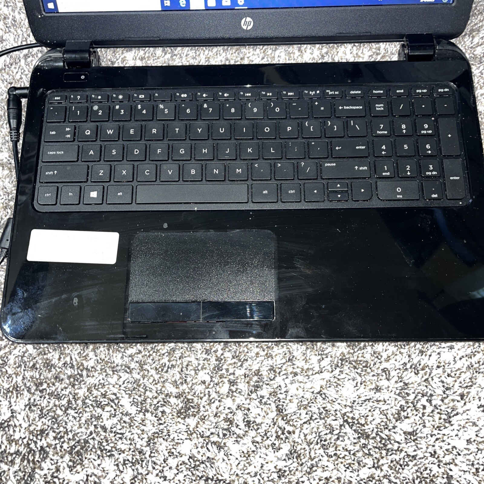 hp pavilion 15 laptop AMD A4 1.5GHz 4GB 500GB Windows 10 Home Needs Battery