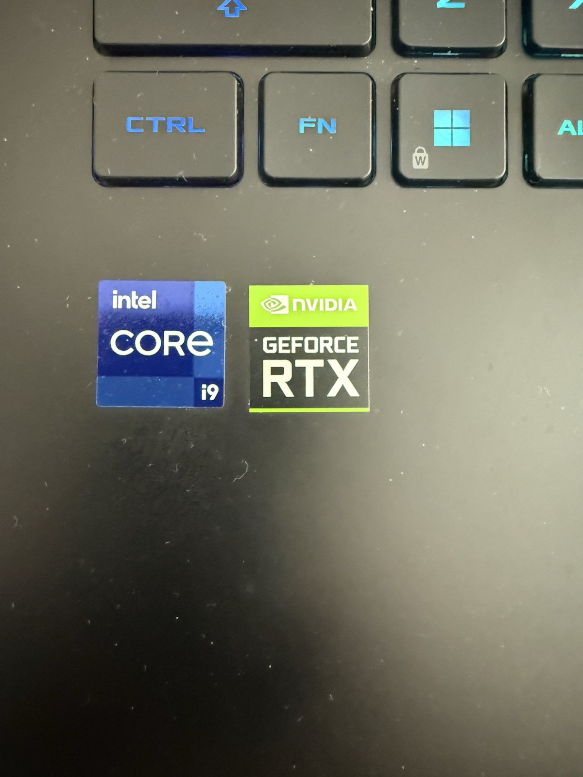 ASUS ROG Strix Scar 15 G533ZW-AS94Q • i9-12900H • RTX 3070 Ti • QHD 240Hz • Orig