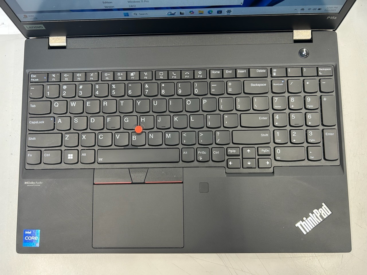 Lenovo 20W6 ThinkPad P15s 15.6″ i7-1165G7 32GB 500GB Quadro T500 Windows 11 Pro