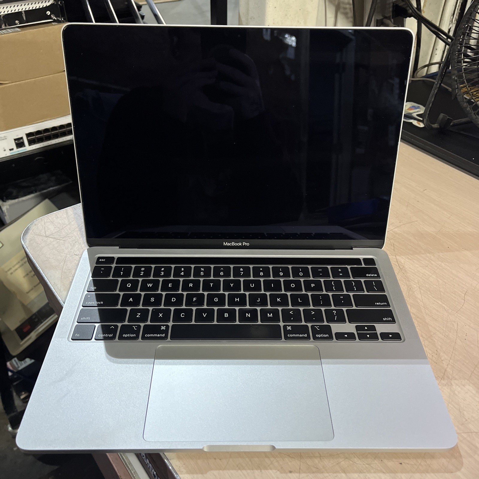APPLE MACBOOK PRO 13″ 2020 2TB CORE I5-8257U 1.4GHZ 8GB RAM 256SSD