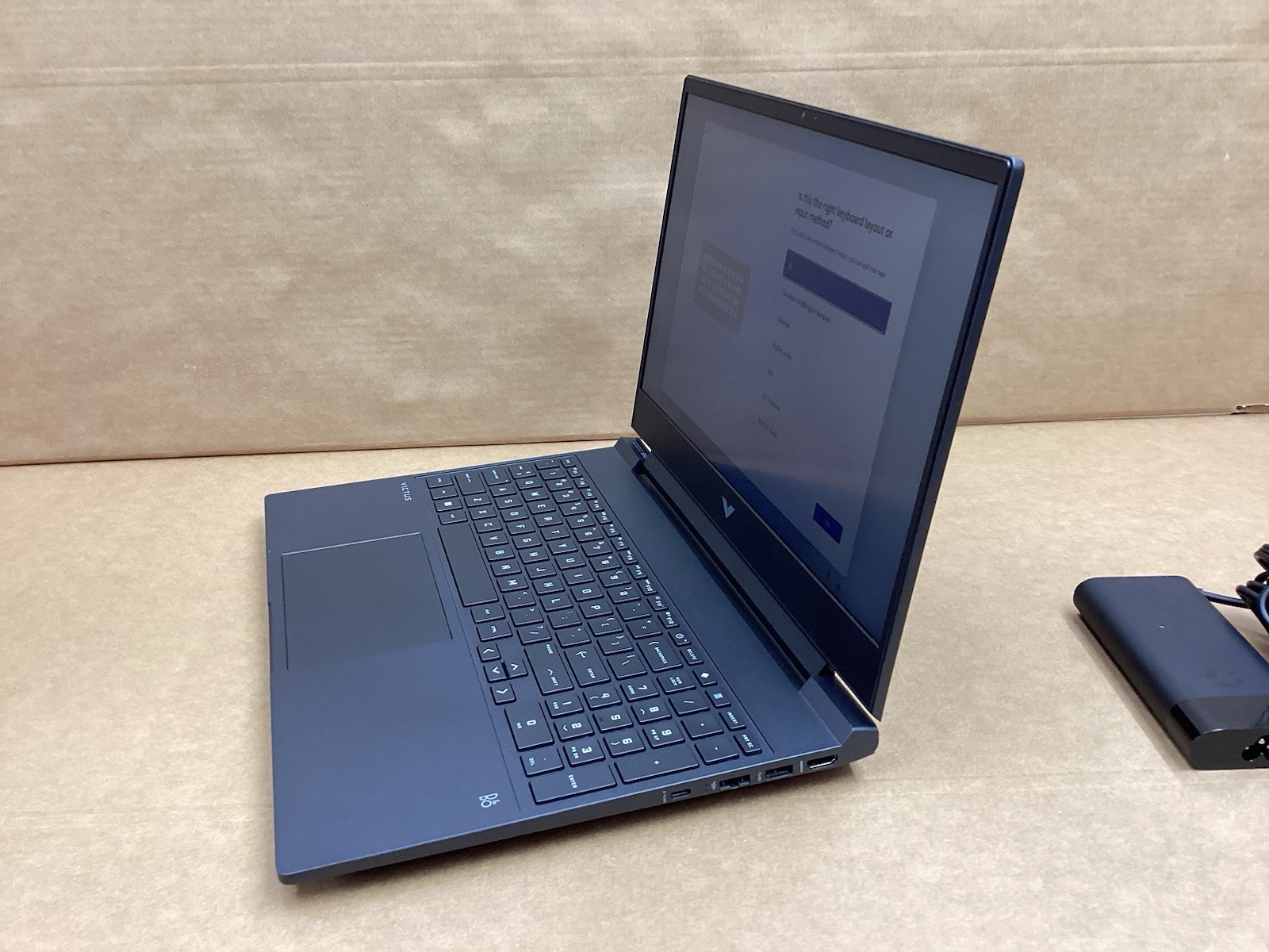 HP Victus 15.6″ (512GB SSD, AMD Ryzen 5 7535 Series, 4.55 GHz, 8GB) Gaming…