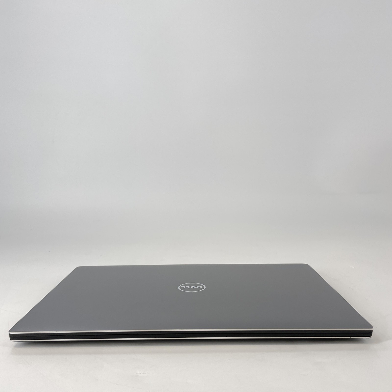 Dell Precision 5540 15.6 FHD i7-9850H 2.60GHz 8GB 1TB SSD Quadro T1000 Very Good