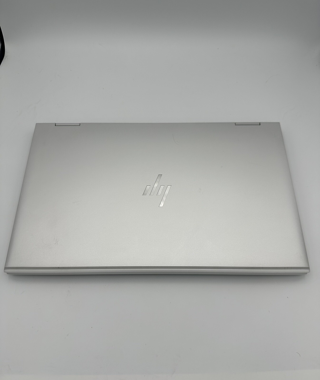 HP EliteBook x360 1040 G7 14″ (256GB SSD, Intel Core i5 10th Gen., 1.70 GHz,…