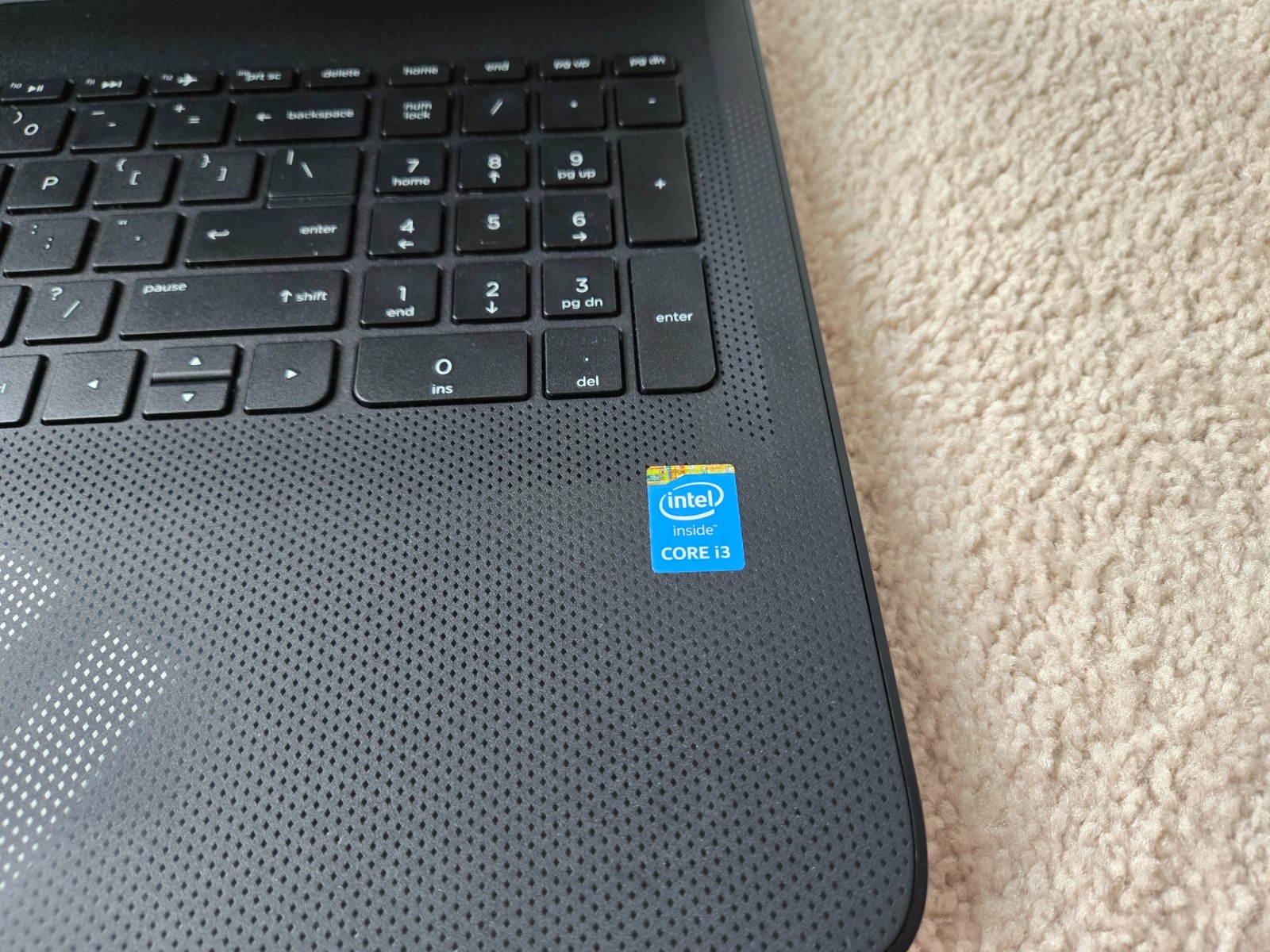 HP Laptop 15-ac121dx 15.6″ Intel i3-5010U 2.10GHz 6GB RAM 1TB HDD WIN 10 HOME