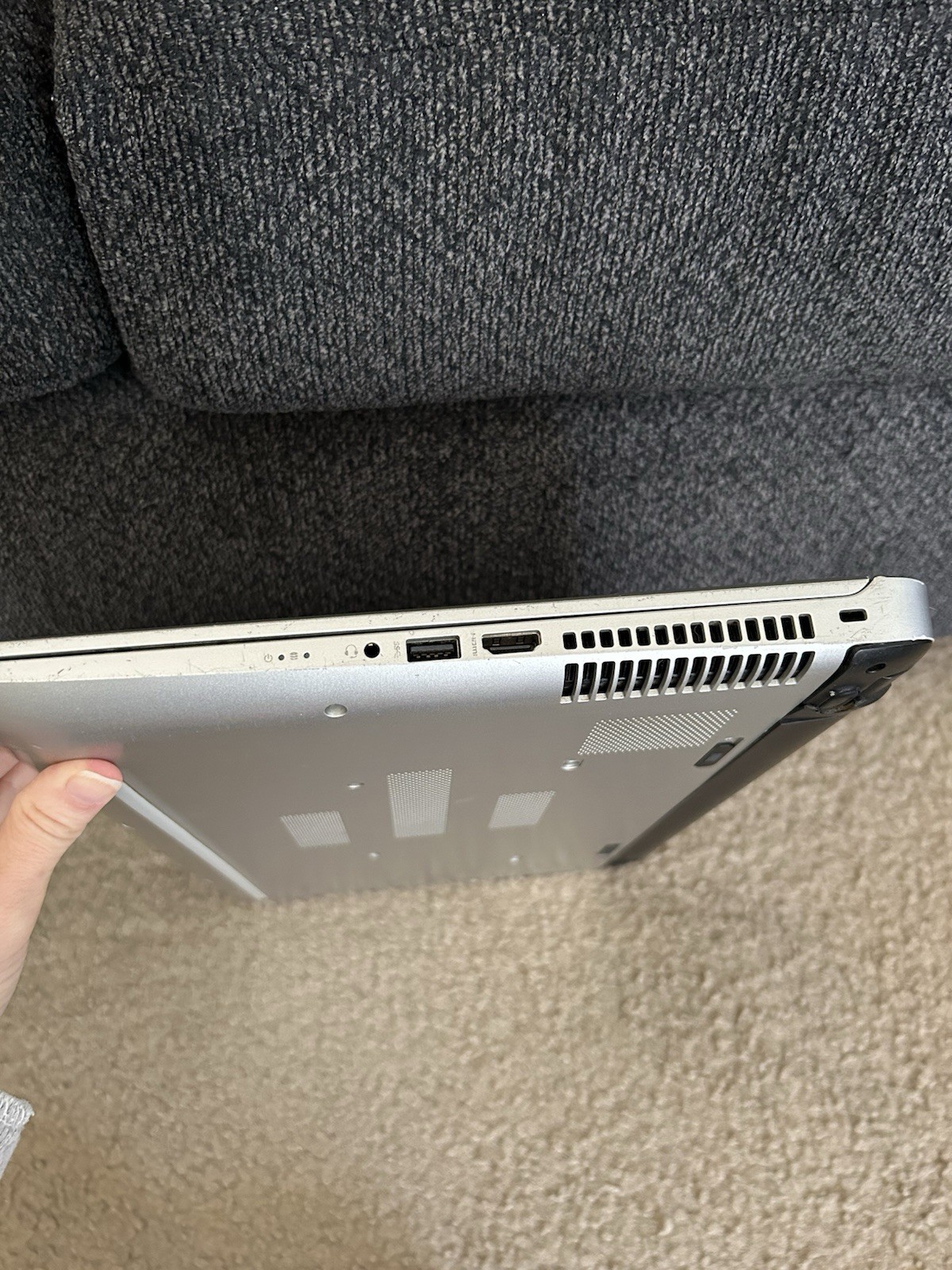 HP Pavilion 15.6″ Laptop B&O Audio UNTESTED Parts Repair Hinge Damage