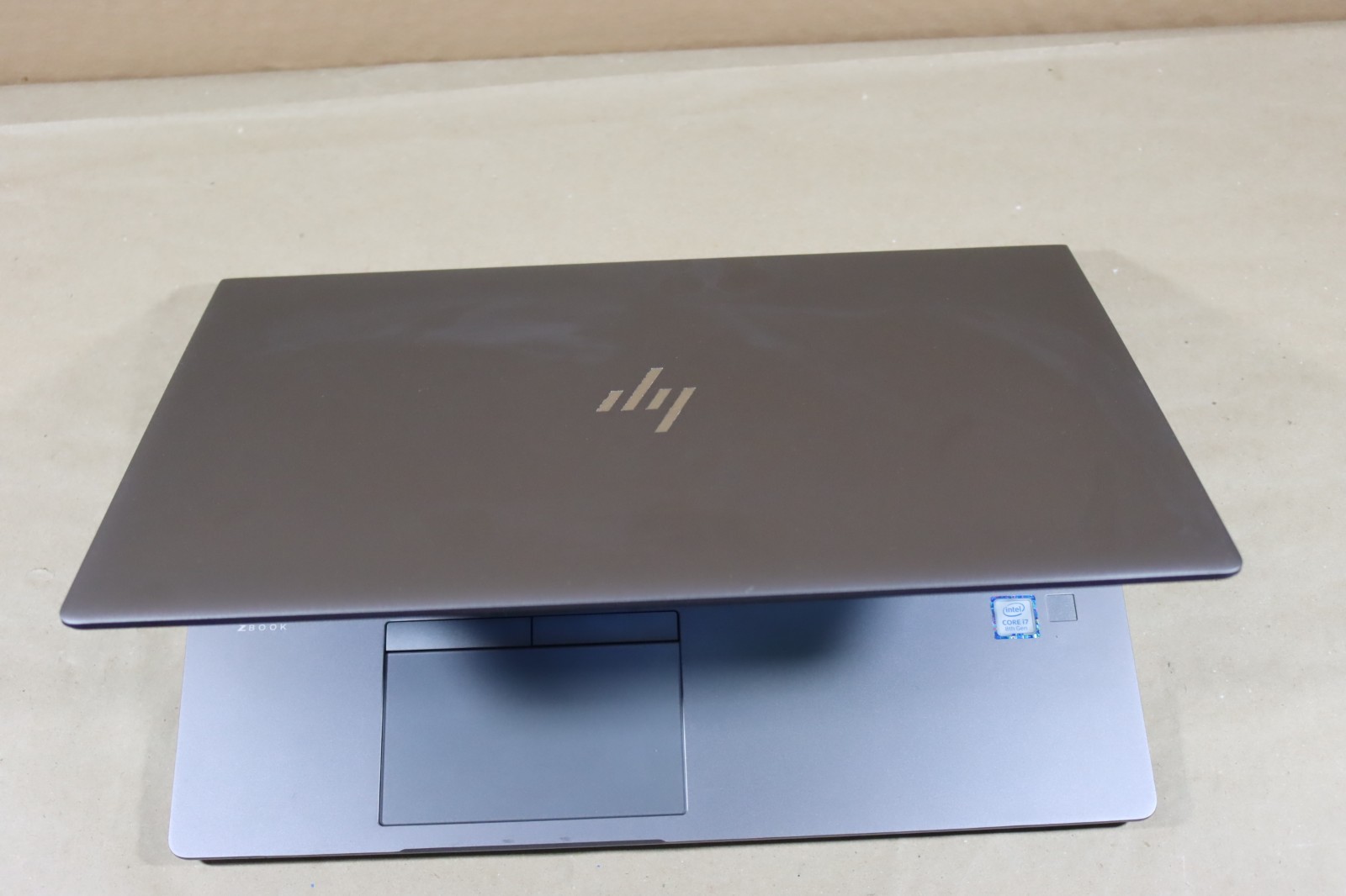 HP ZBook 15U G6 15.6” (256GB SSD Intel Core i7-8665U 16GB RAM) AMD Radeon