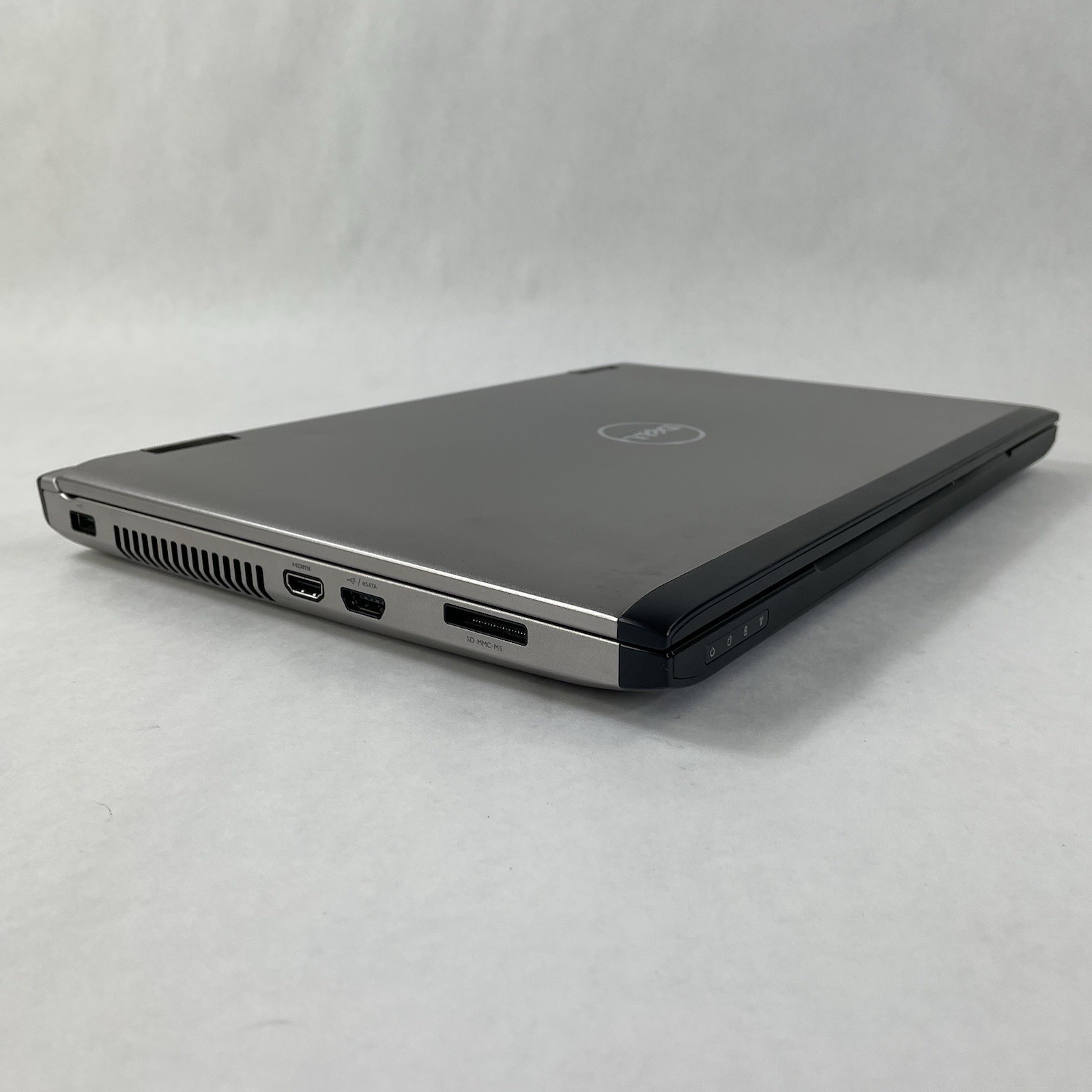 Dell Vostro 3550 15.6″ i3-2310M 2.10 GHz 4 GB RAM No SSD/OS/AC/Battery – Dents