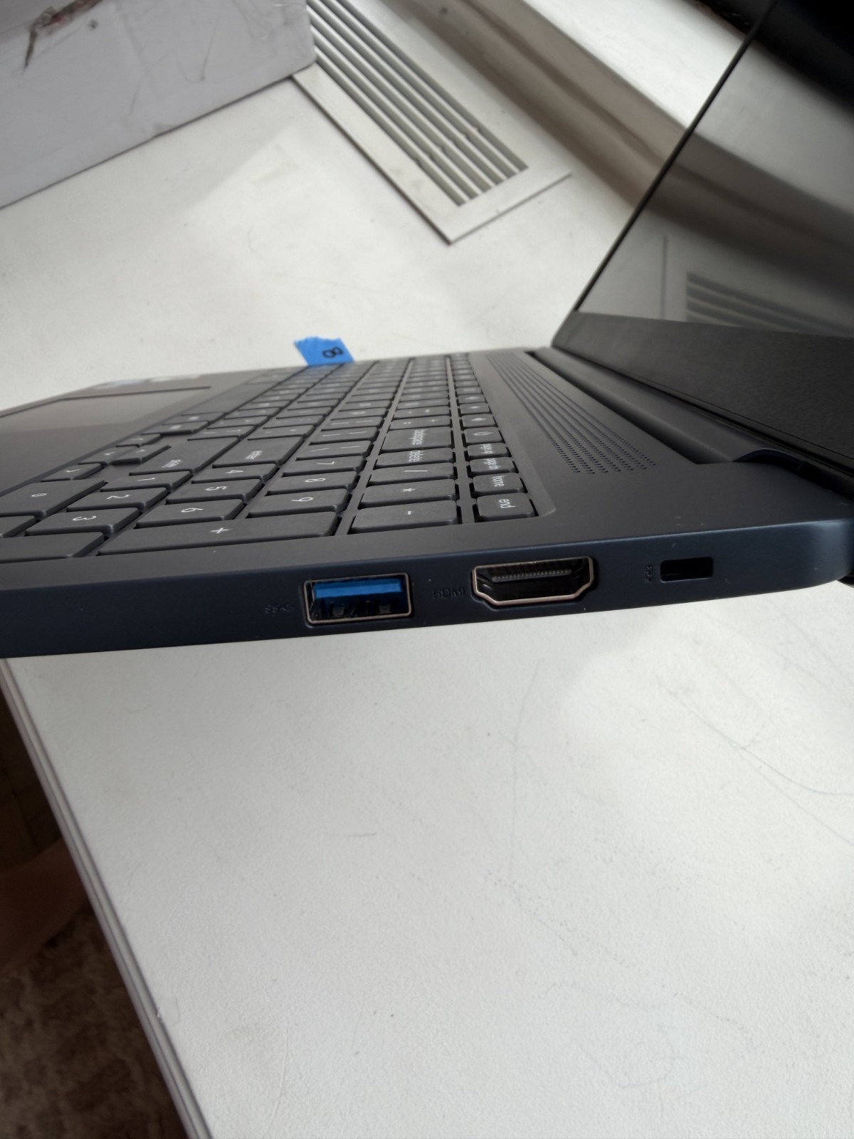 Lenovo IdeaPad 3 Chromebook 15.6″ Celeron N4500 8GB 64GB | Charger Incl