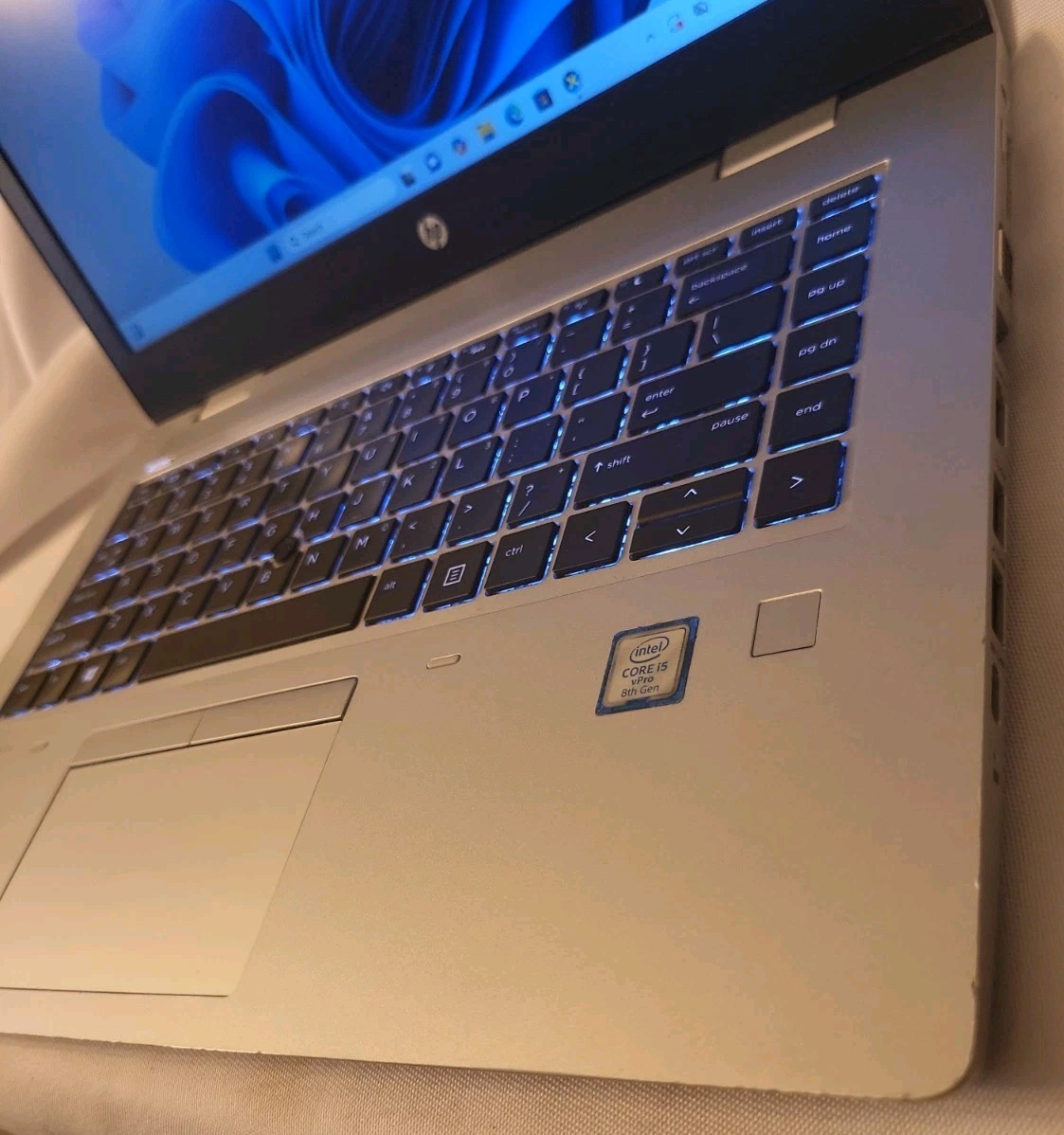 HP ProBook 640 G5 i5-8365U CPU@ 1.9GHz 8GB RAM 256GB SSD 071307