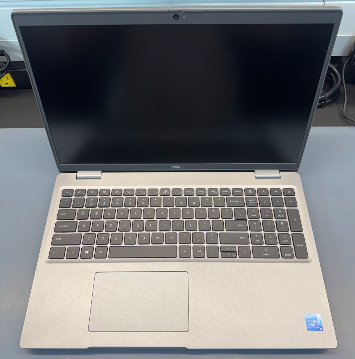 Dell Precision 3561 15″ INTEL i7-11850H 256GB SSD 8GB RAM T600 WIN11 READ C