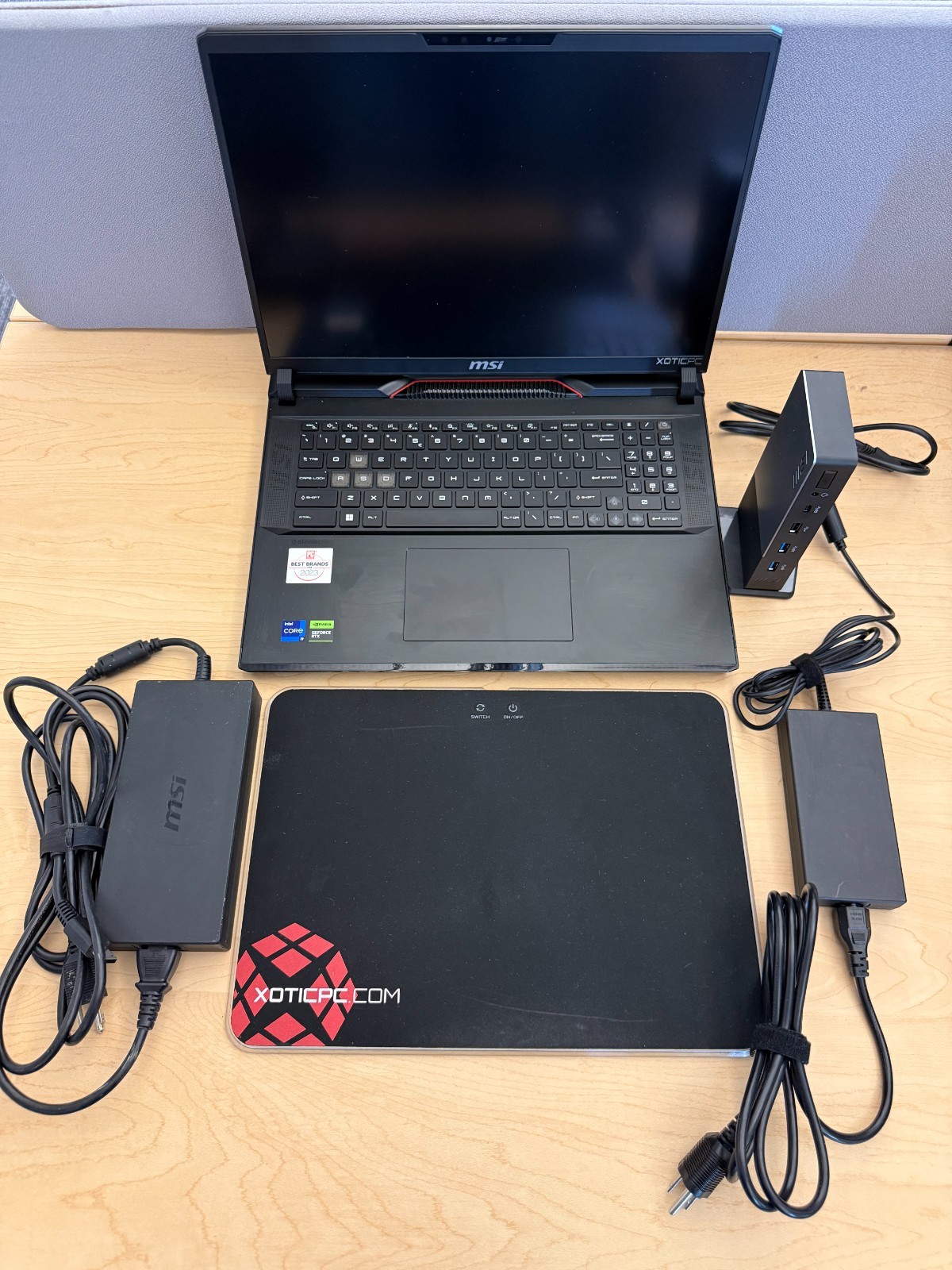 MSI Raider GE78HX RTX 4090 i9 96GB RAM 2TB SSD 17″ Gaming Laptop 14VIG-600US