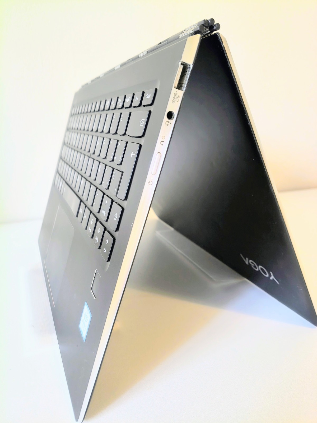 Yoga 910 x360 i7 7th 512G Win11 battery loads 10-15 hours