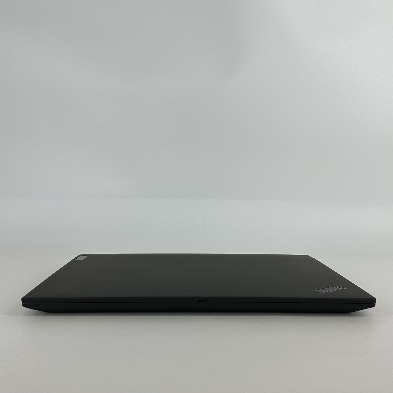 Lenovo ThinkPad P1 Gen 5 16 UHD+ 2.4 GHz i7-12800H 64GB 1TB SSD RTX A3000 Good