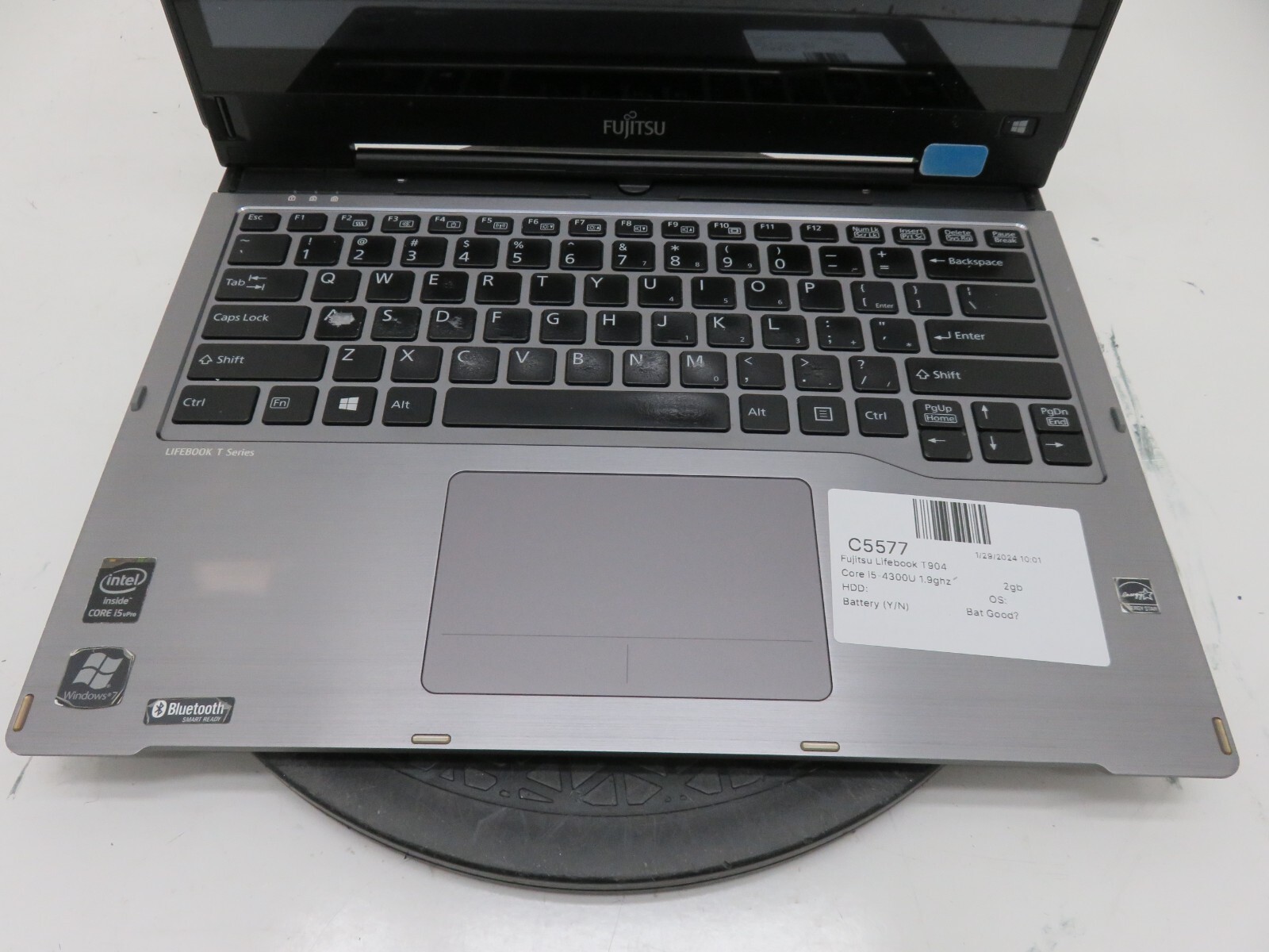 FUJITSU LifeBook T904 Laptop Intel Core i5-4300u 2GB Ram No HDD or Battery