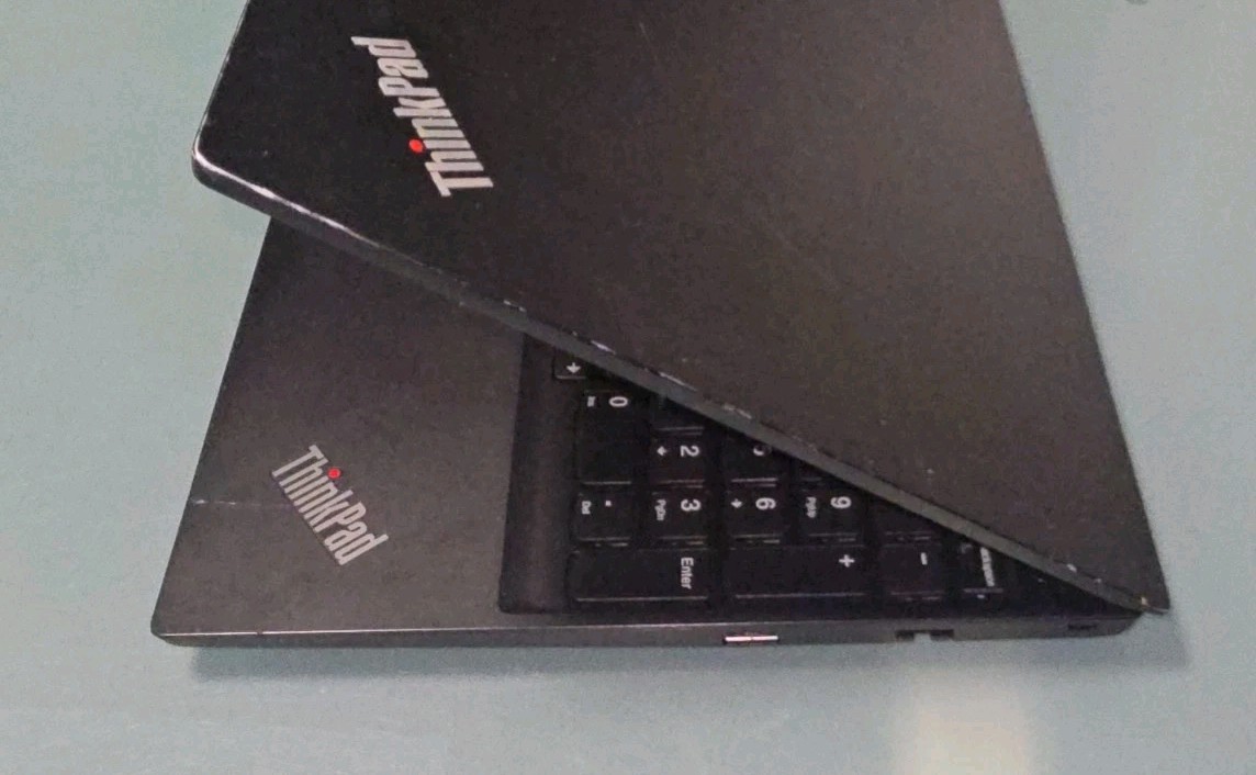 Lenovo ThinkPad E15 Gen 2 i5-1135G7 16GB RAM 512GB SSD Windows 11 15.6″