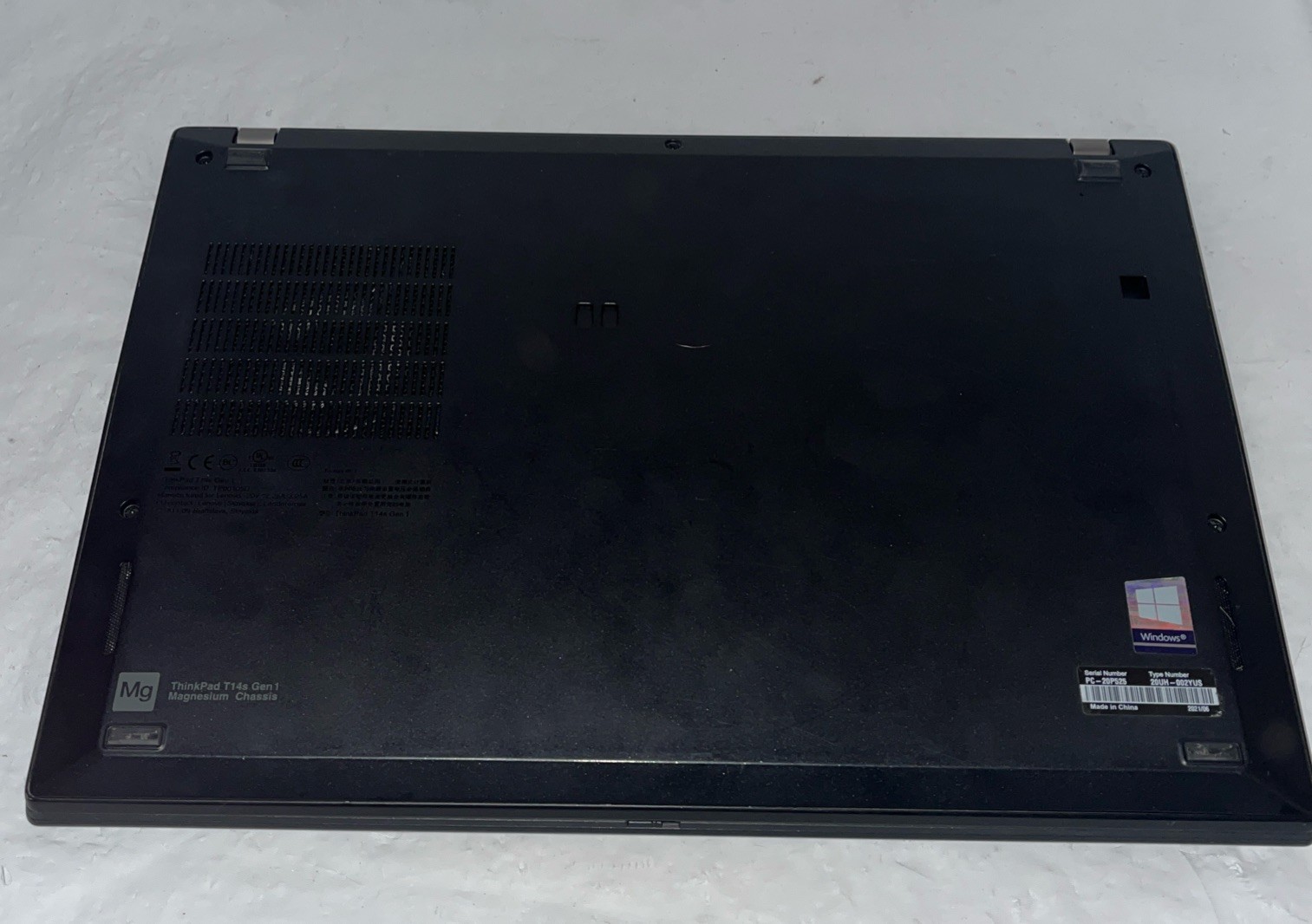 Lenovo ThinkPad T14s AMD Ryzen 5 Pro 4650U@2.10GHz, 8GB RAM, 512GB M2, W11P
